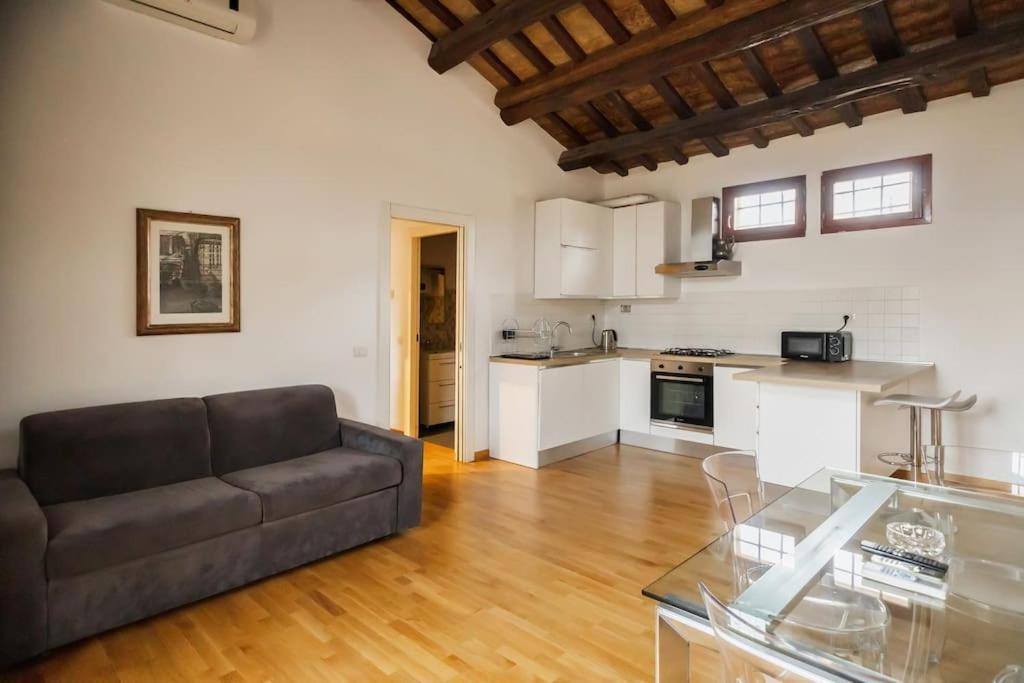 Live - Exclusive Penthouses * Rom