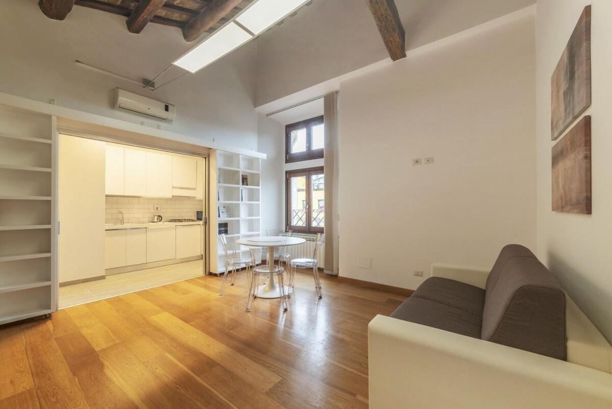 Live - Exclusive Penthouses * Rom