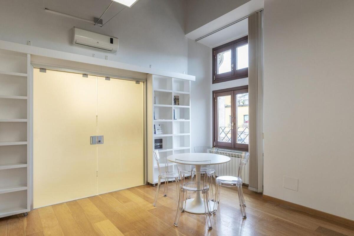 Live - Exclusive Penthouses Apartment Rom